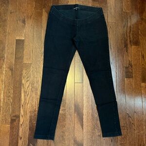 Gap Under Belly Maternity Pants size Small